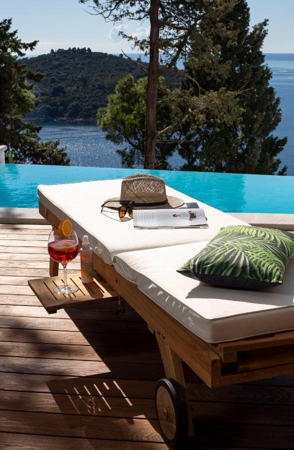 Villa T Dubrovnik - Wellness And Spa Luxury Villa With Spectacular Old Town View ภายนอก รูปภาพ